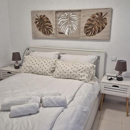 Cozy Bungalow In Urb La Marina With Shared Pool San Fulgencio Exterior photo